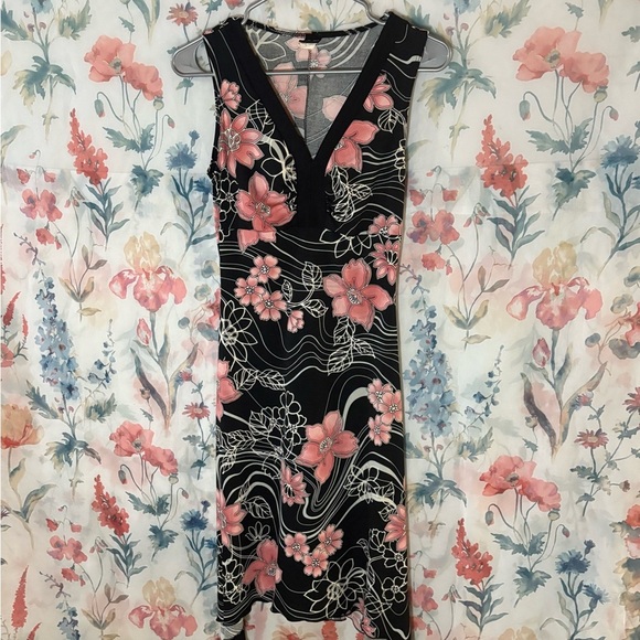 Vintage Black and Pink Sleeveless V-Neck Sheath Dress - Picture 2 of 9